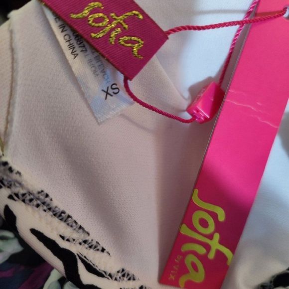 Sofia by Vix  Embellished Beaded Animal Print Bikini Top - Picture 4 of 4